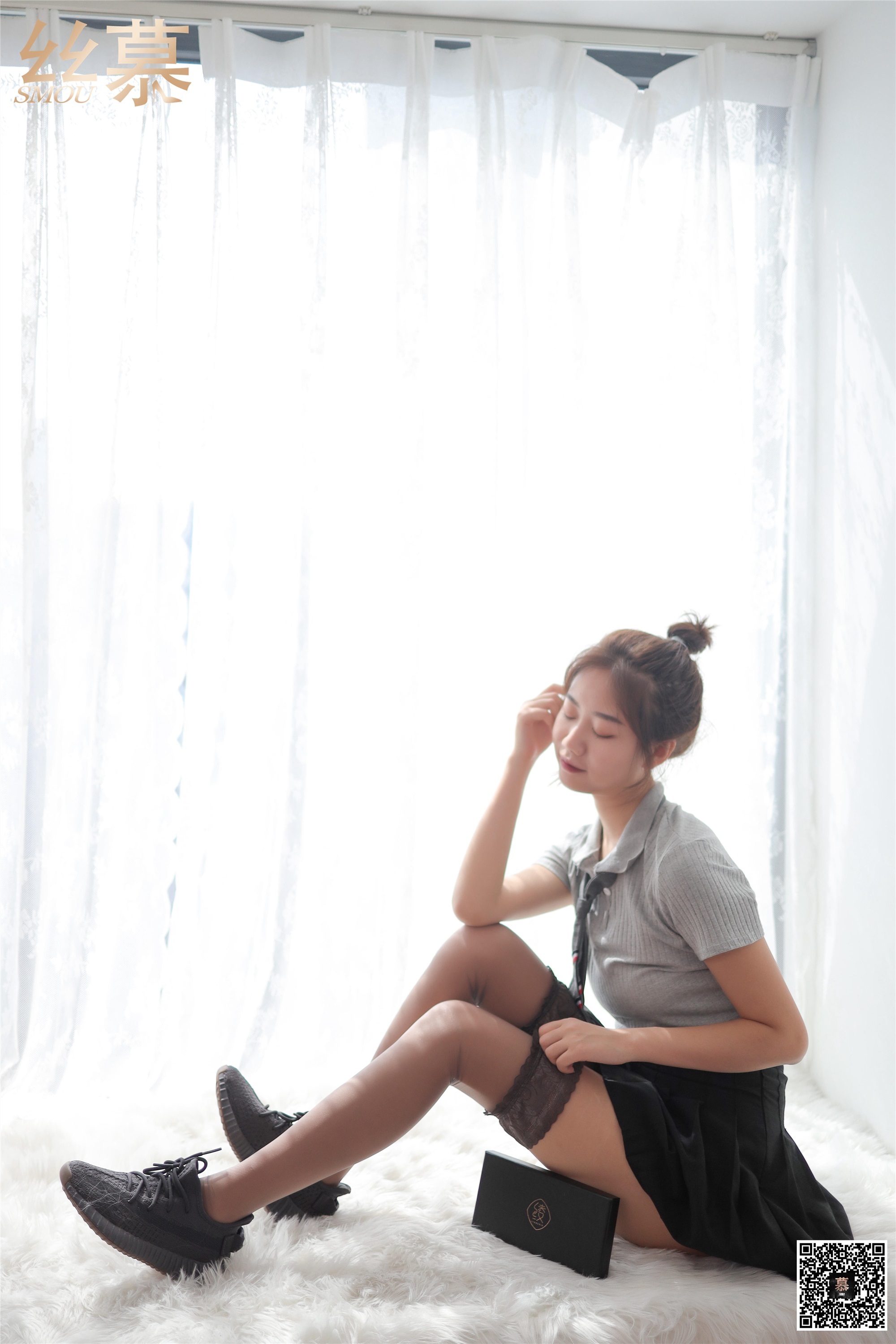 丝慕写真 特写集 TX041《缠在腿上的双丝诱惑-米朵》